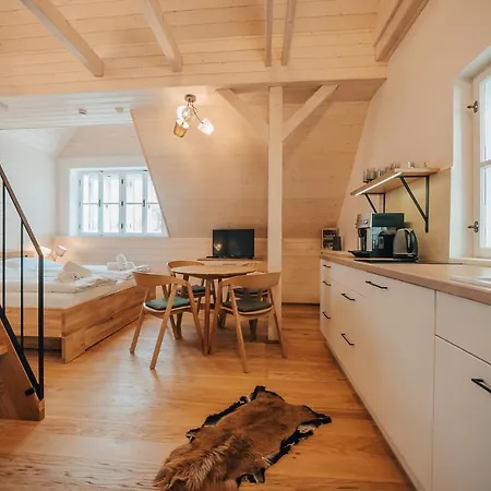 Apartment S Vyhledem